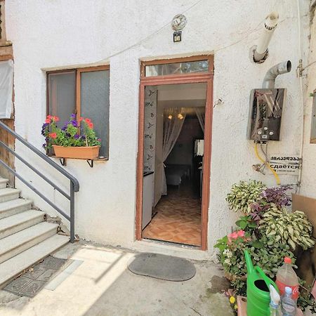Paata'S Guesthouse Боржоми Экстерьер фото